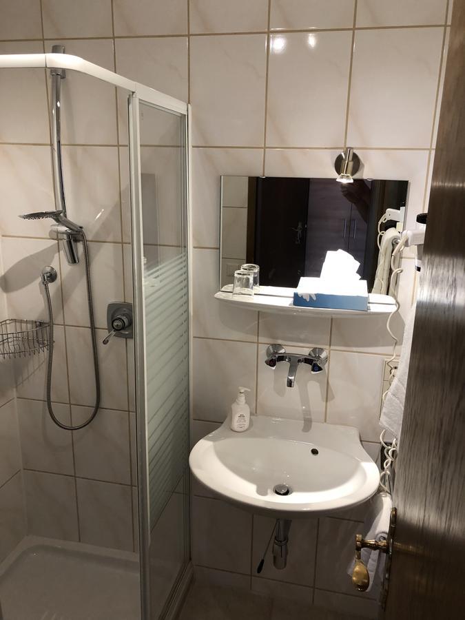 Hotel Heuberger Hof, Wehingen מראה חיצוני תמונה